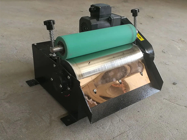 胶辊型磁性分离器